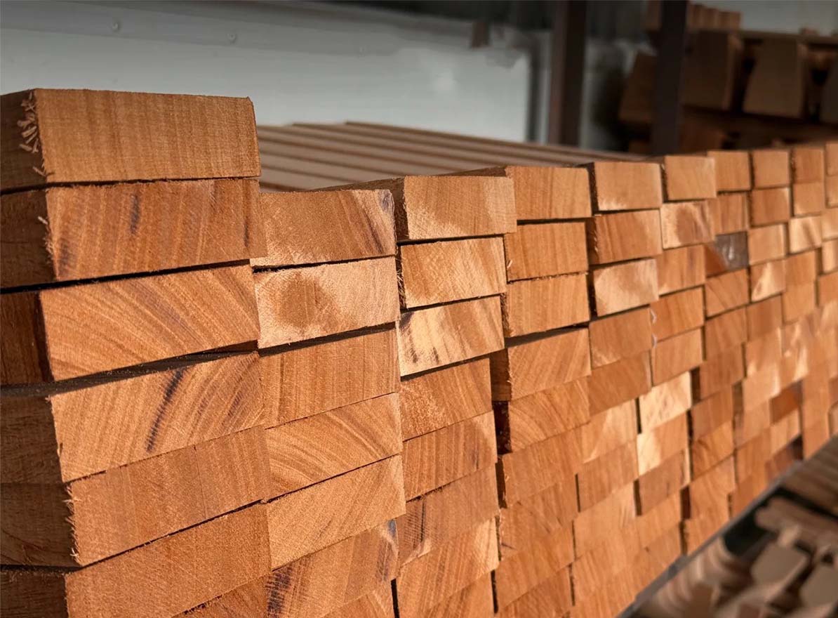 Wood grain / material close-up